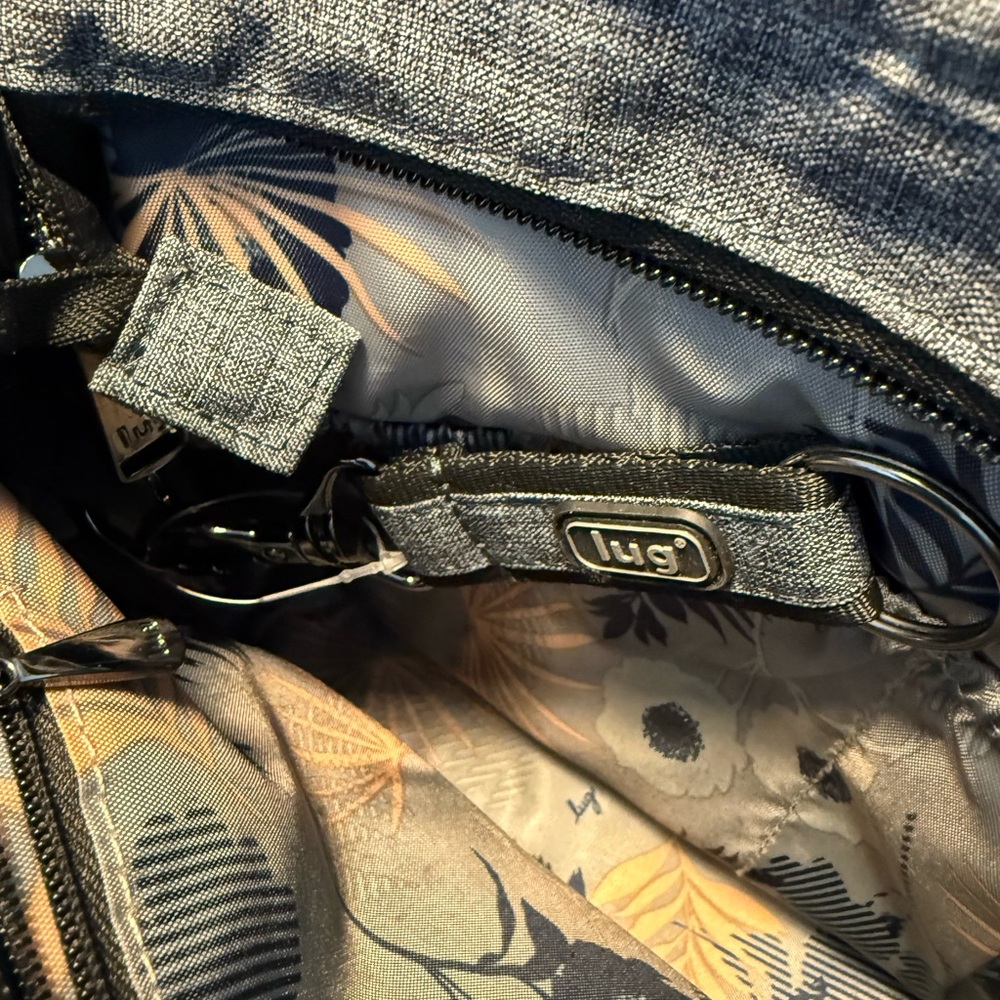 Lug Shimmy! Great condition! - Picture 8 of 11